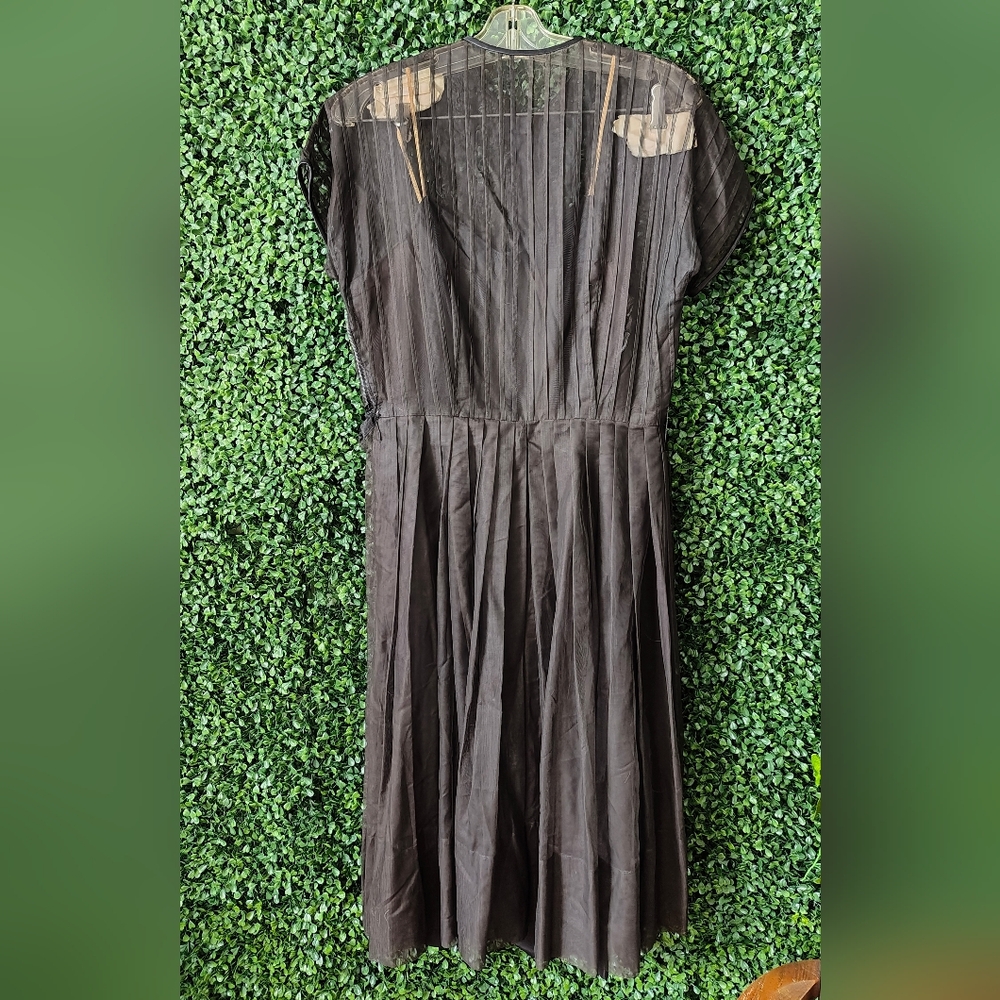 Vintage 1950s cocktail dress